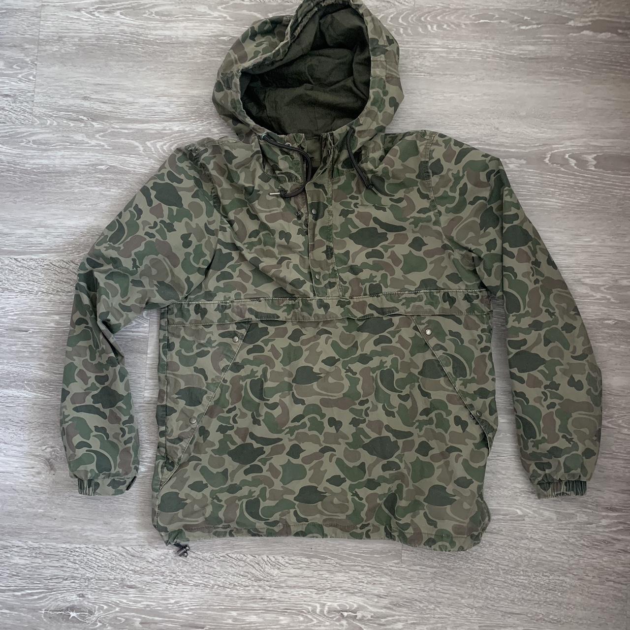 Men’s size L Pull and Bear camouflage