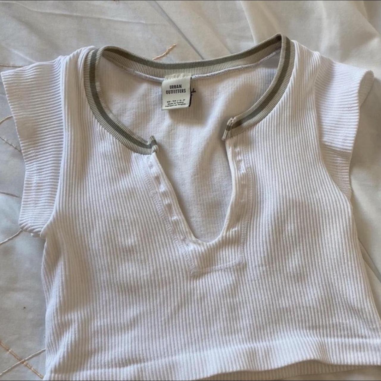 Urban Outfitters White Crop Top Size: XS Brand New... - Depop