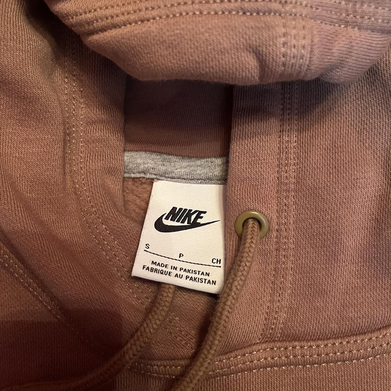 Nike sweatshirt worn only couple of times #nike... - Depop