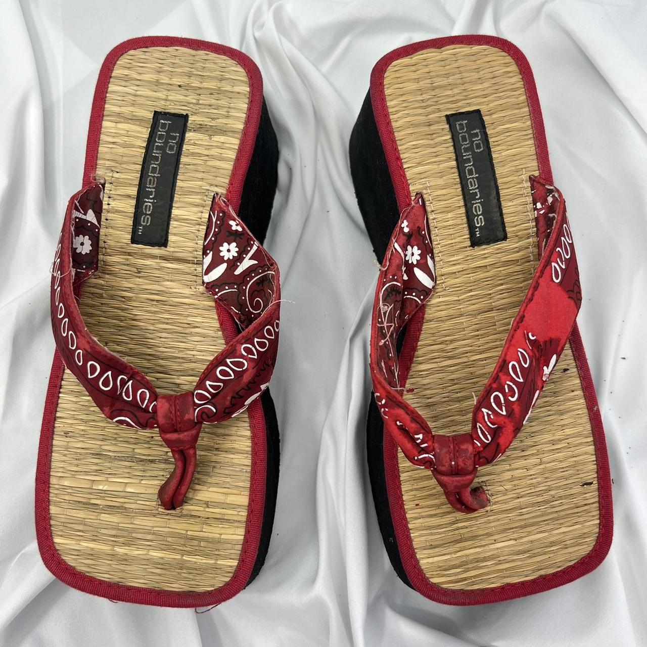 No Boundaries Chunky Platform Flip Flops $8 USA... - Depop