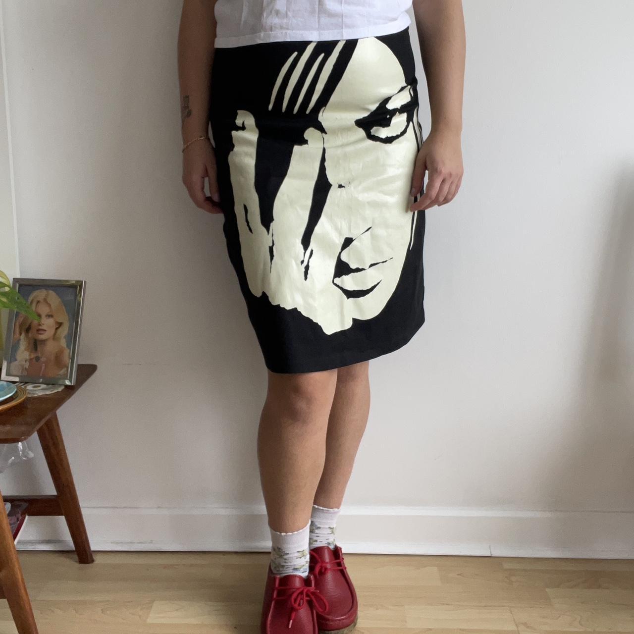 Cute late 90s graphic print skirt. Midi length.... - Depop