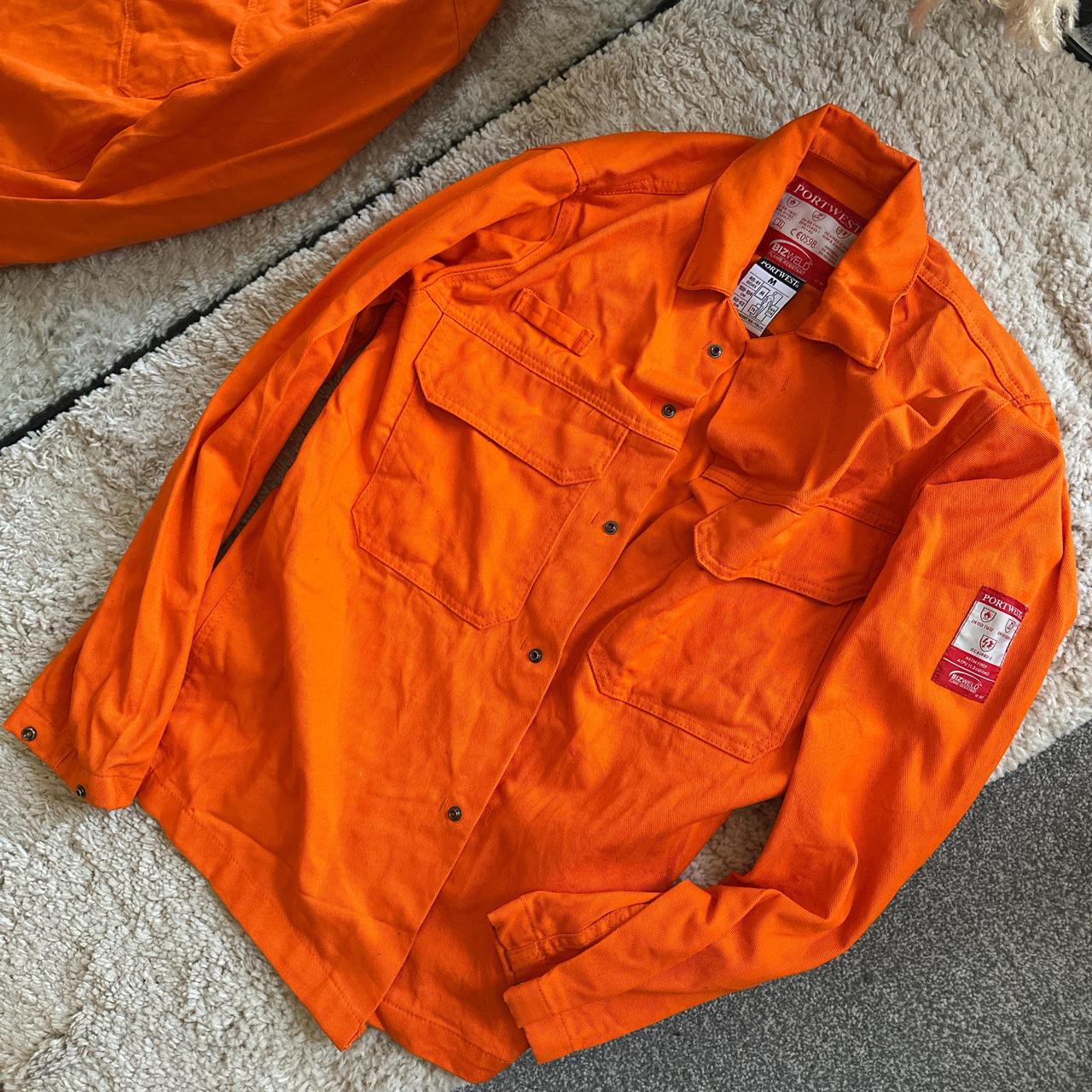 item listed by emiruna