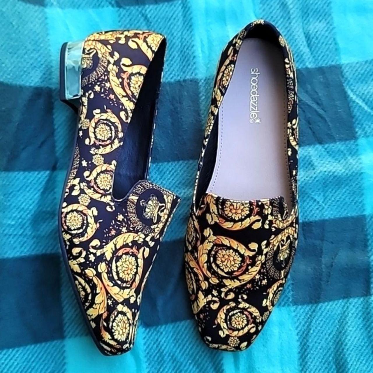 Shoedazzle Slip on Loafers size 8.5. runs big. Fits... Depop