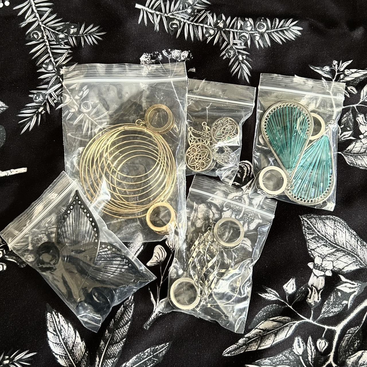 item listed by sha11yface