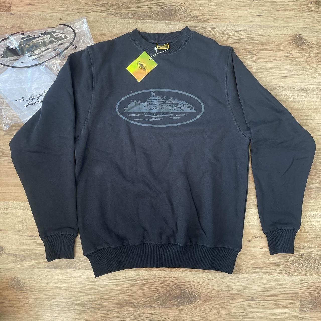 CORTEIZ ALCATRAZ CREWNECK TRIPLE BLACK Size M Brand | Depop