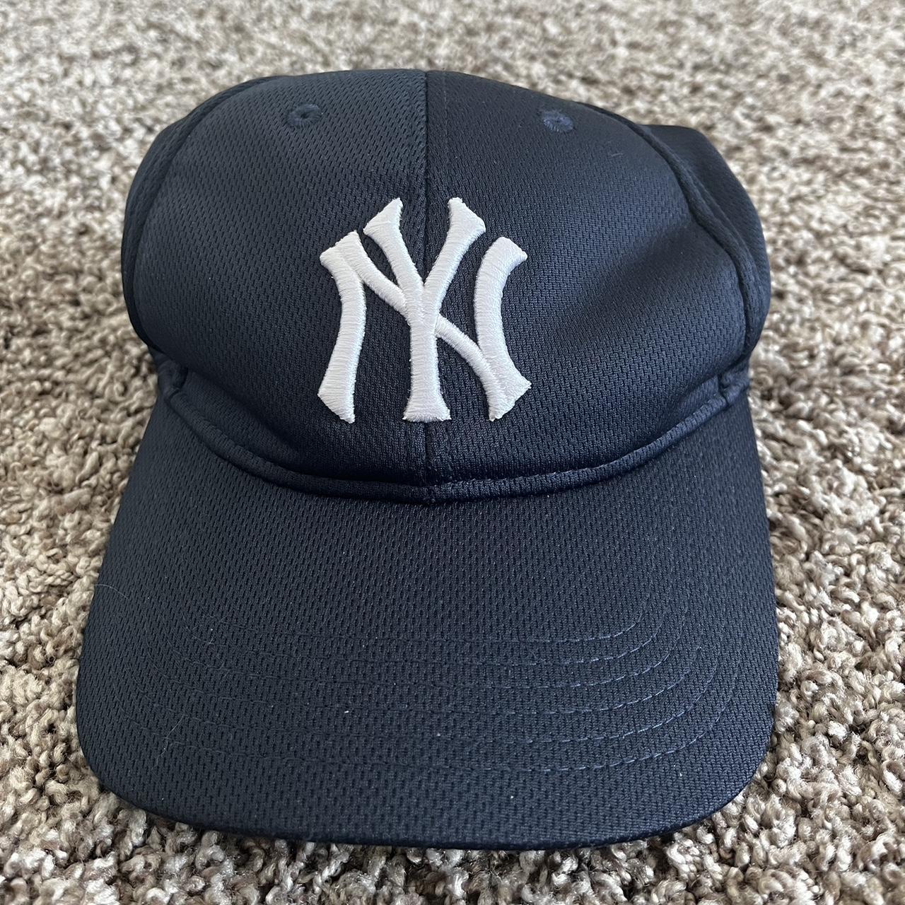 Vintage perfect condition Yankees baseball cap