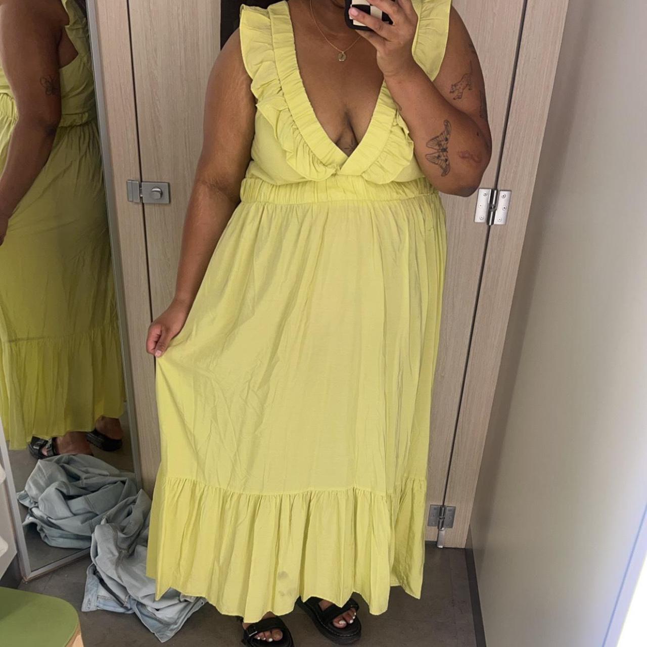 Target green maxi dress Size 18 ( would fit a... Depop