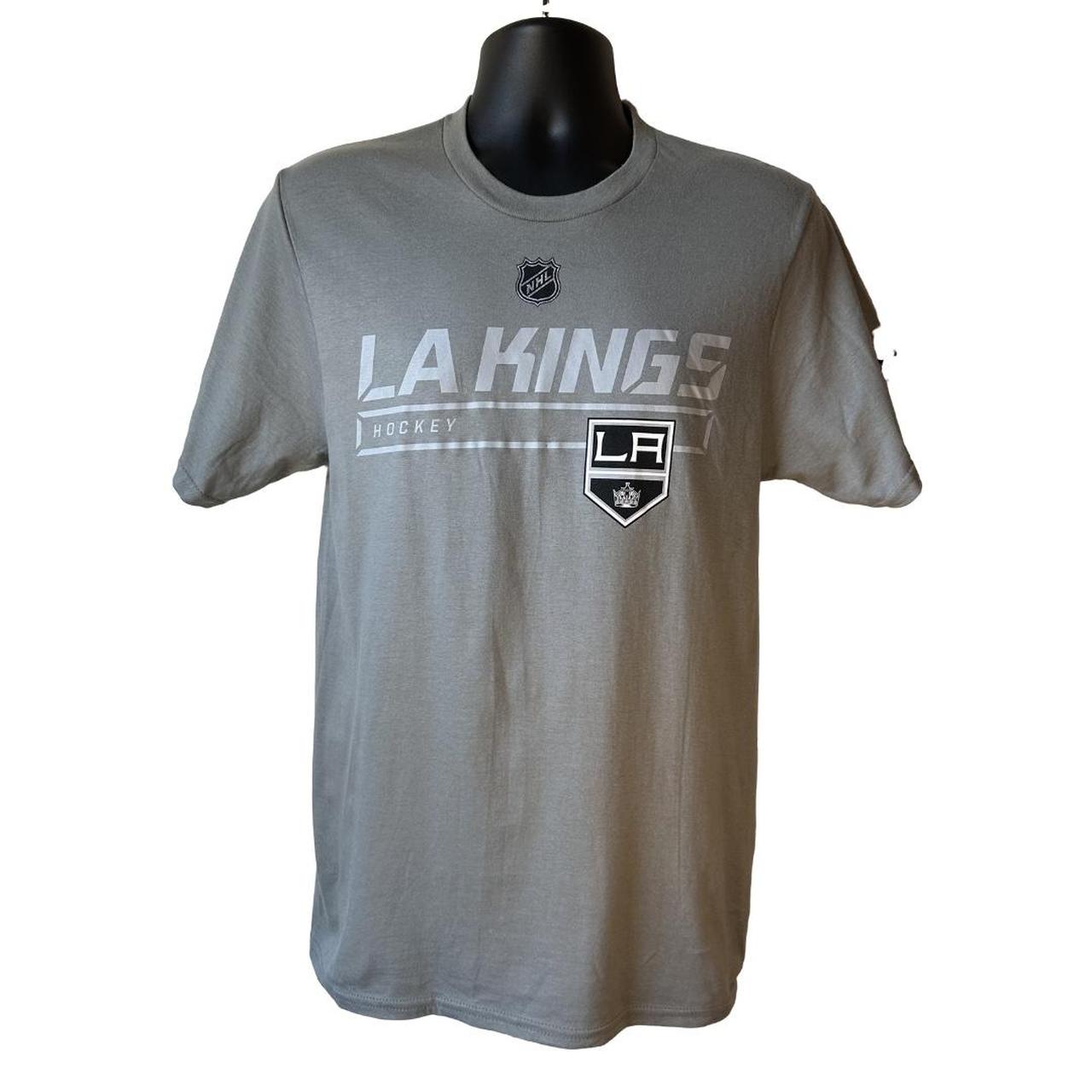 Grey '2014 Stanley Cup Los Angeles Kings' Tee! - Depop