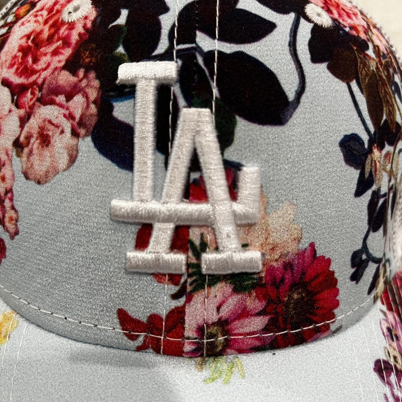 Floral patterned LA dodgers trucker style hat. So - Depop