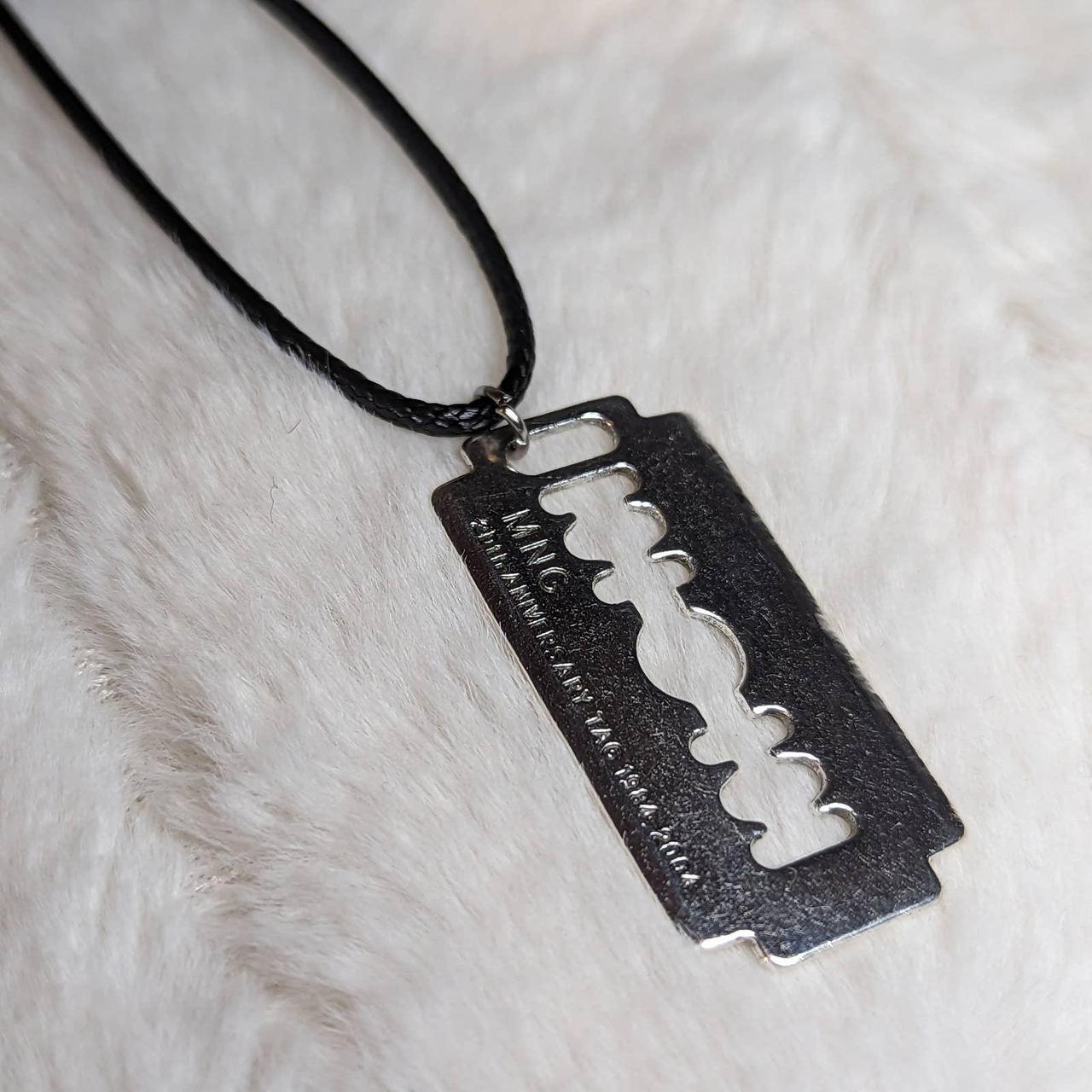 Men's Necklace / Long Silver Chain With Razor Blade 