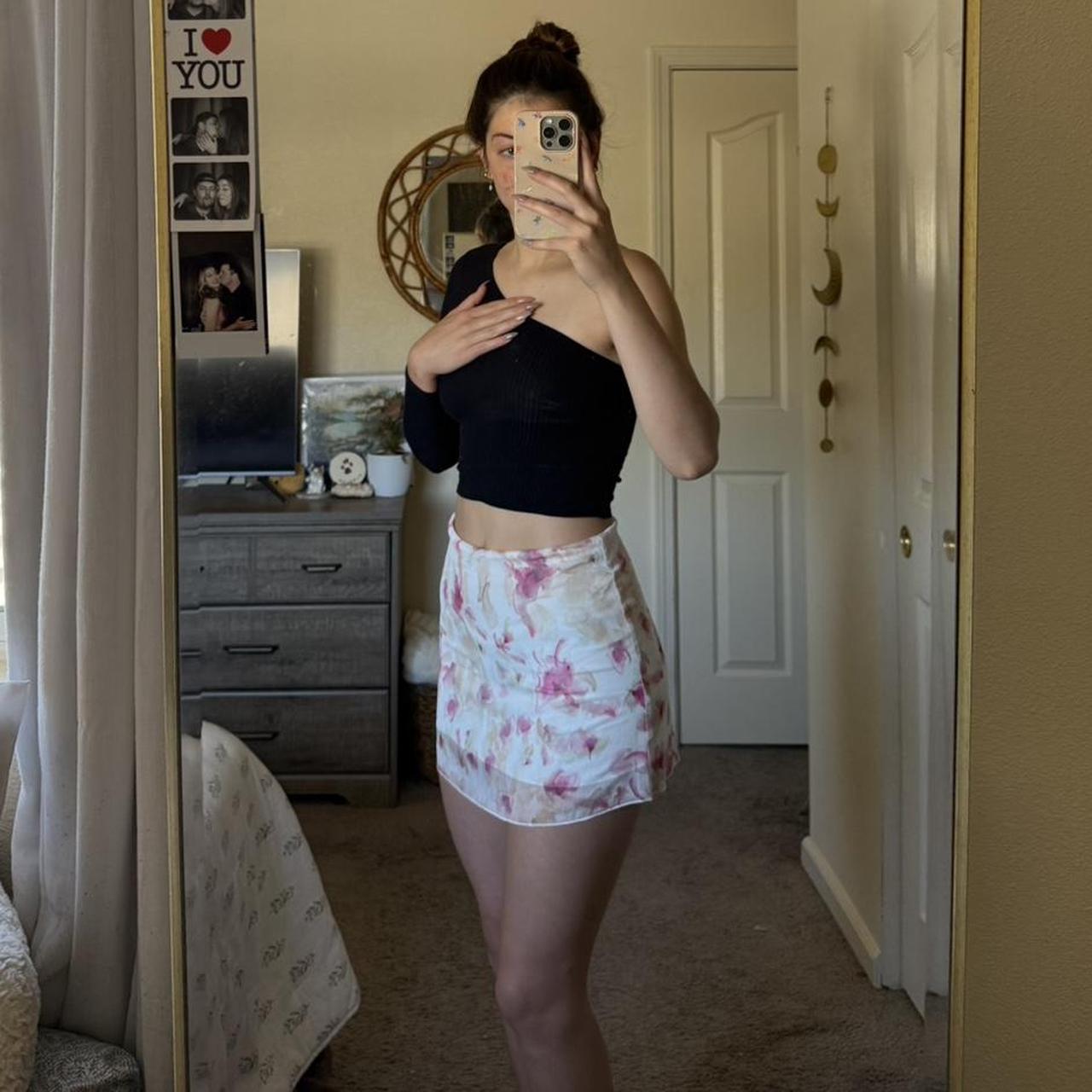 item listed by shopabsclosett