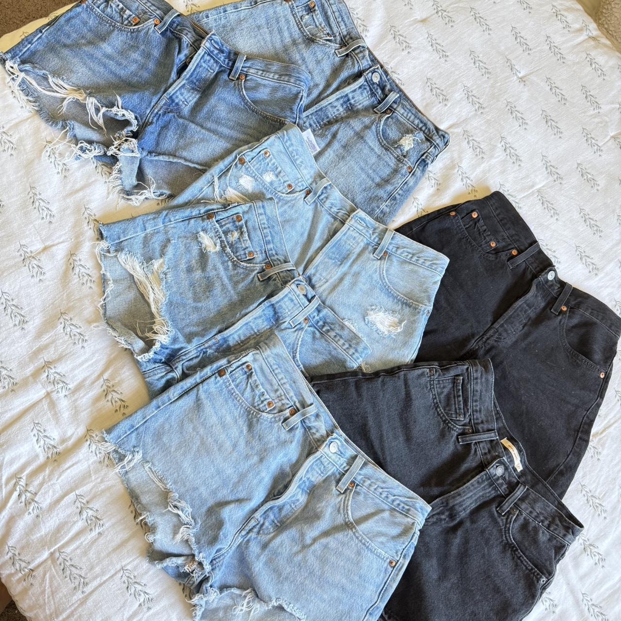 item listed by shopabsclosett