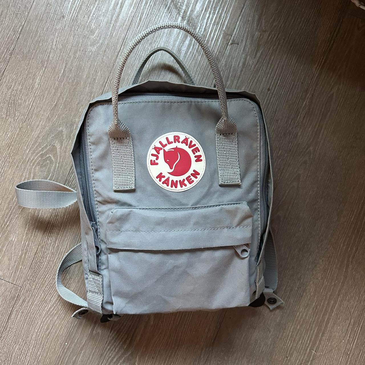 Fjallraven kanken 2024 backpack used