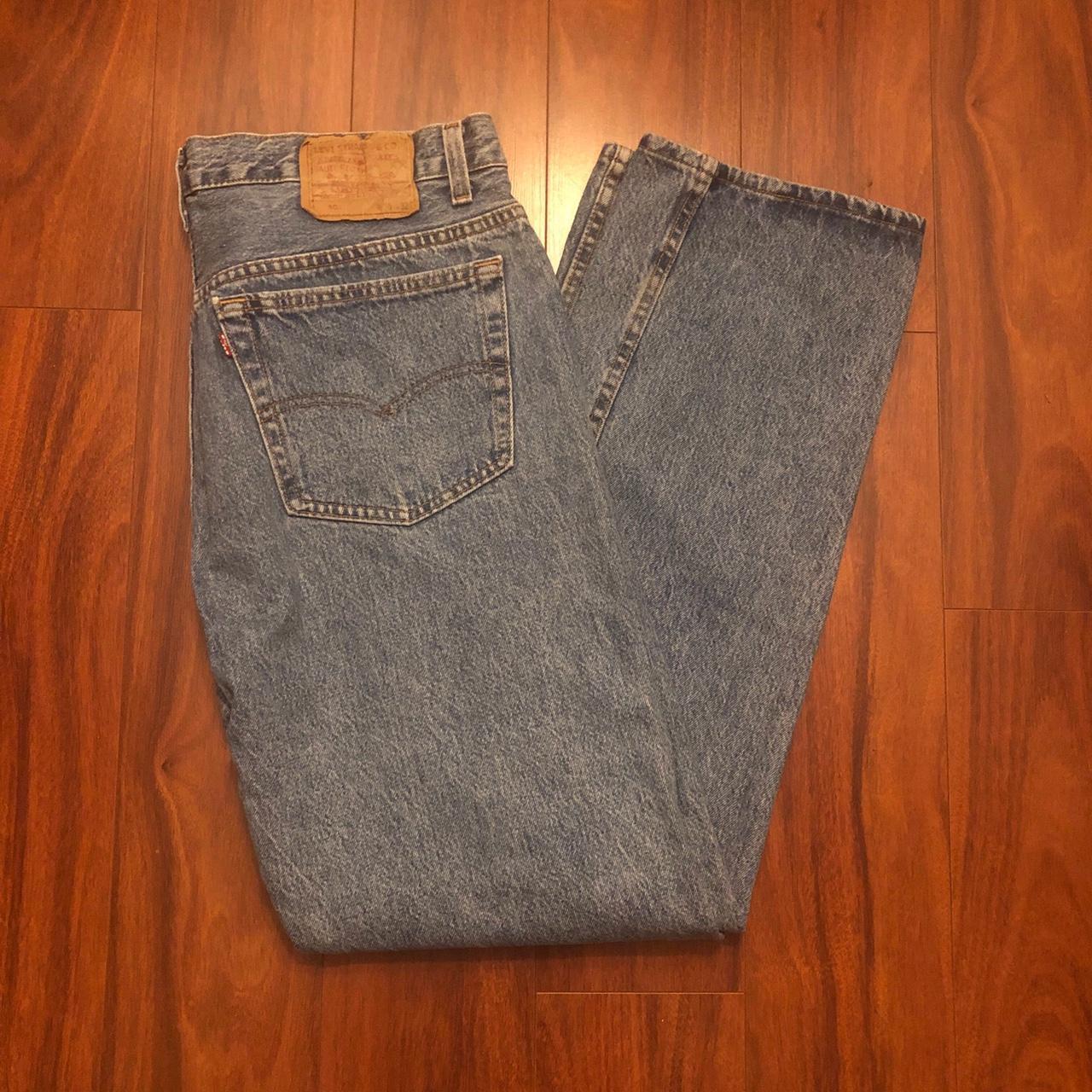 Levi's Men's Grey and Blue Jeans | Depop