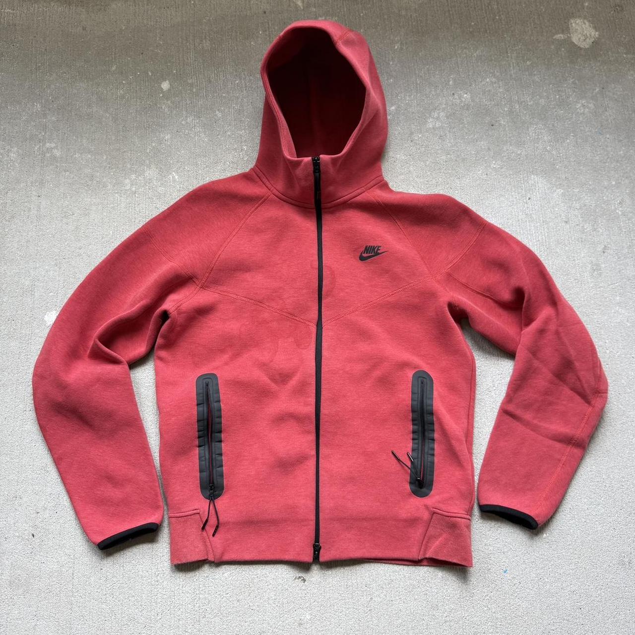 item listed by holyfindzz