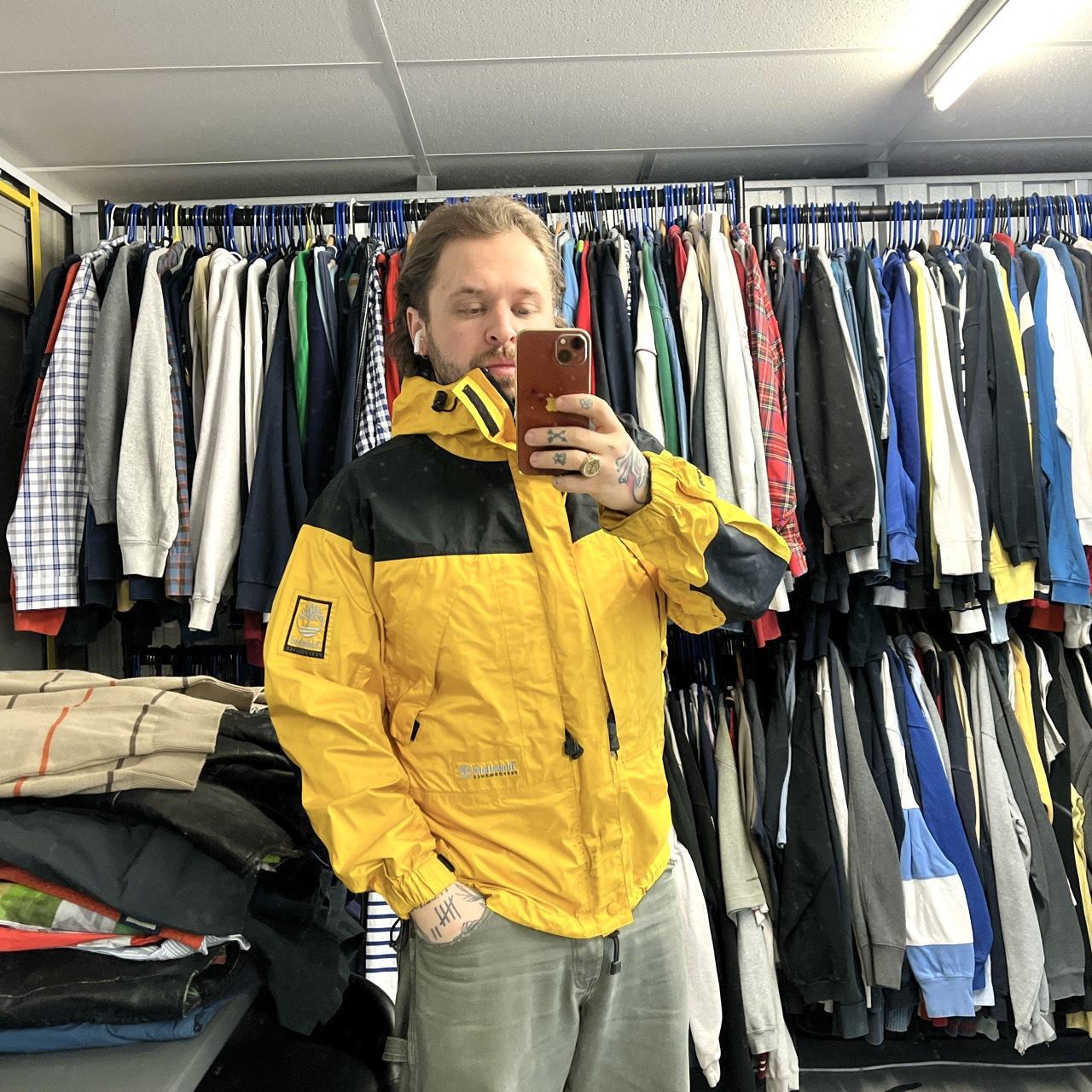 タイムセール 半額 Goretex Black & Yellow Timberland 90's Waterproof Depop | スキー