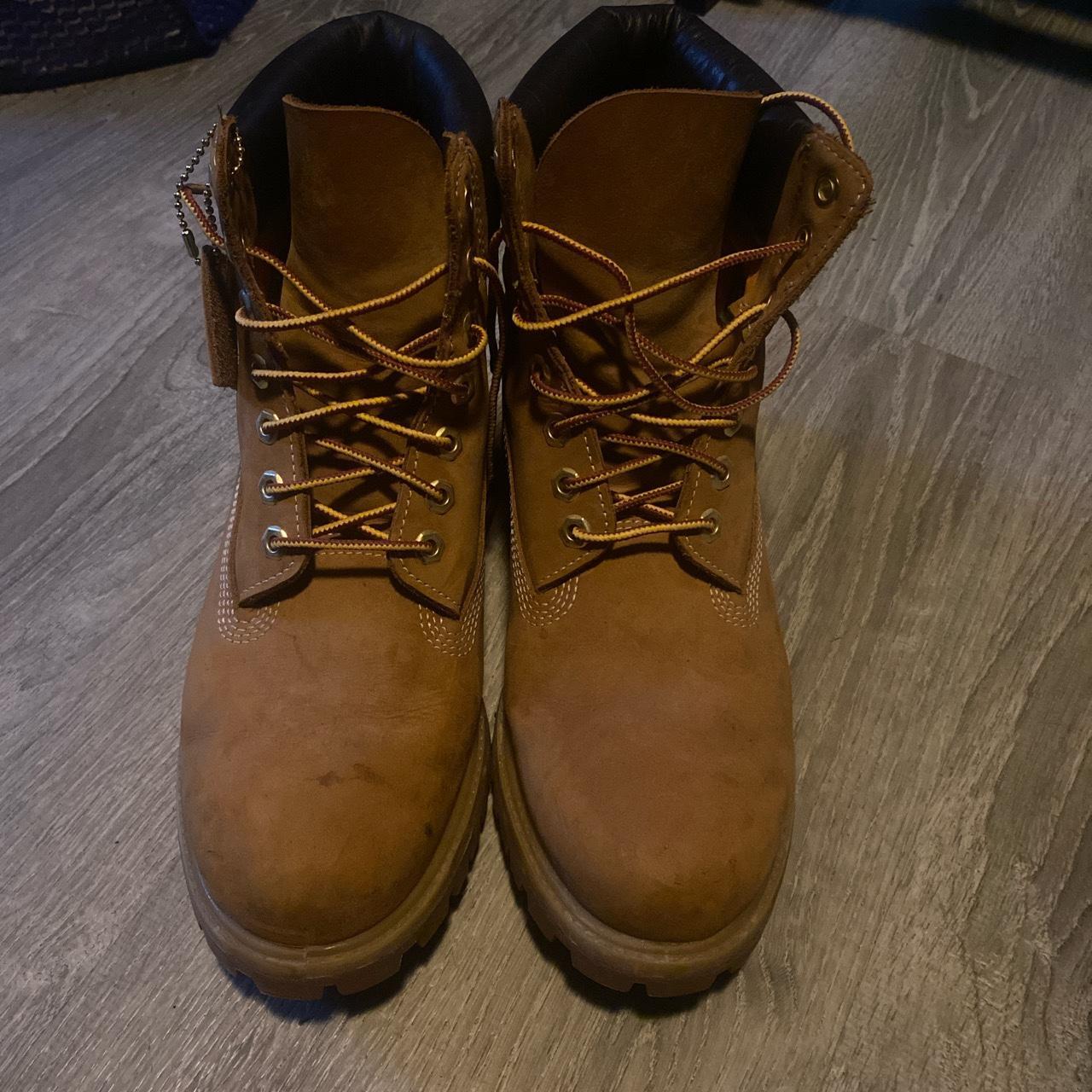 Timberland boots fits around size 7 - Depop