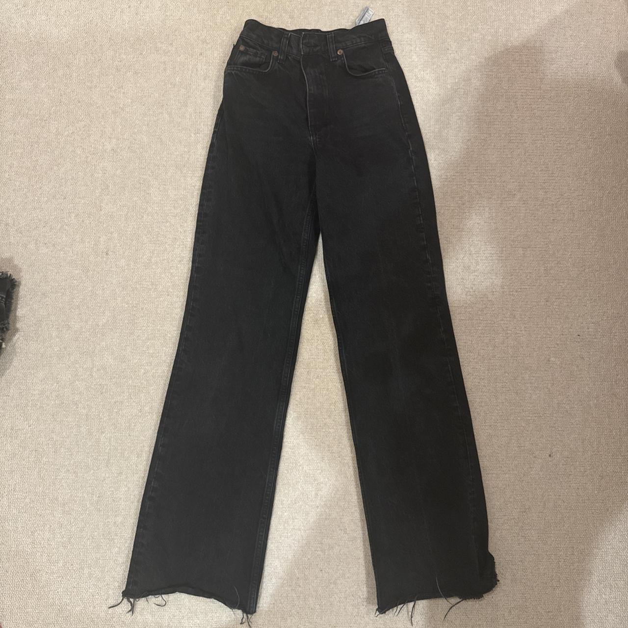 item listed by sophiasharmaa