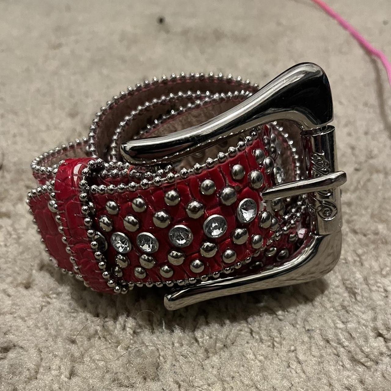 Guess red outlet belt