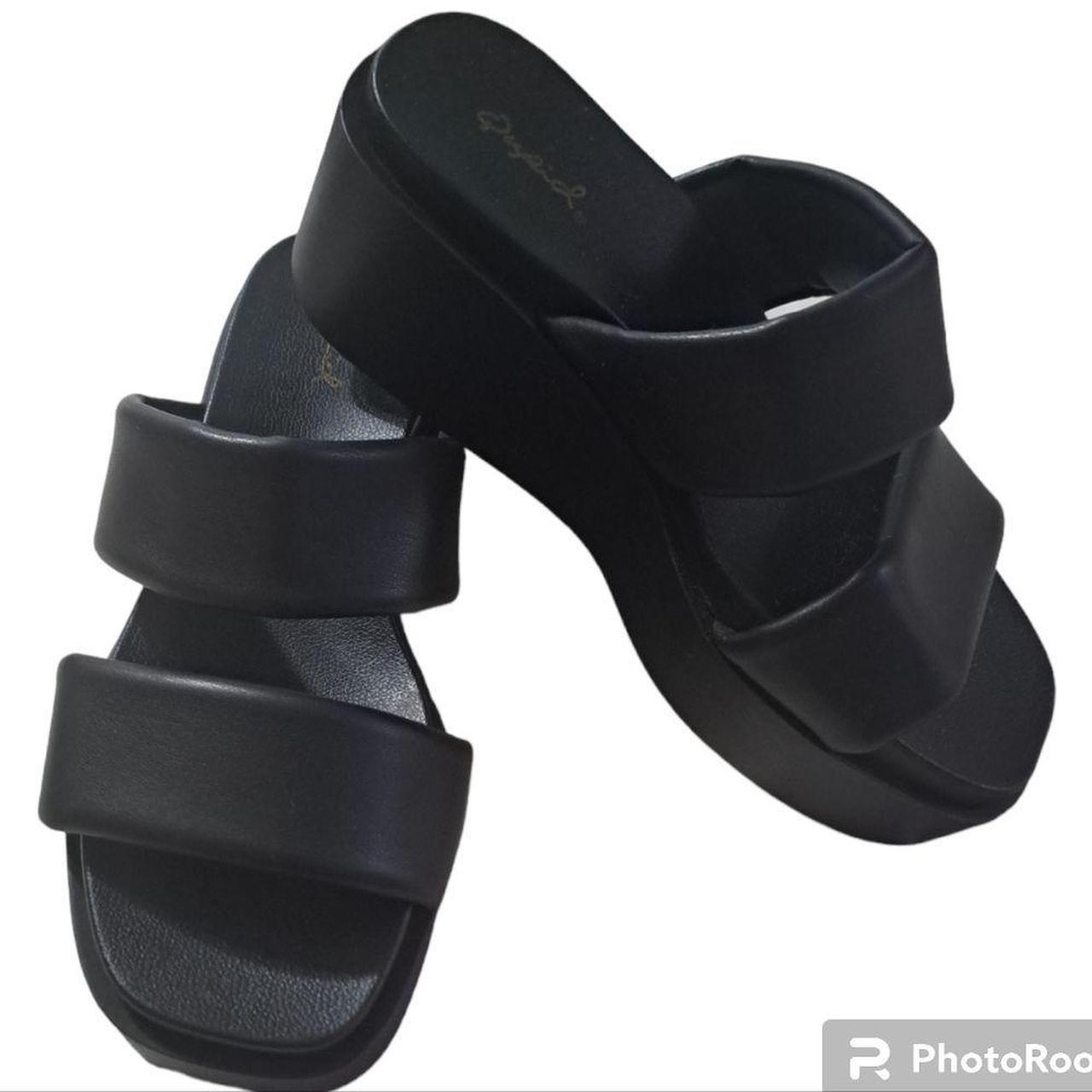 Black platform 90s discount sandals