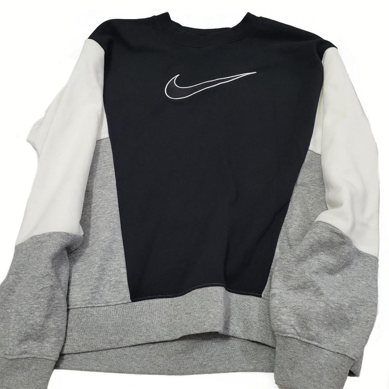 Nike womens 2024 black jumper