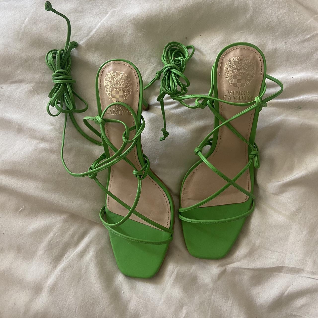vince camuto green heels