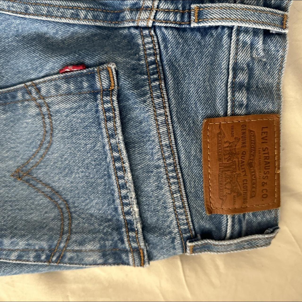 Levi’s premium Wedgie Straight jean - Depop