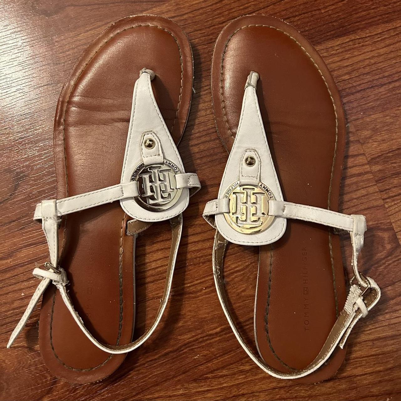 Tommy Hilfiger Women's White Sandals | Depop