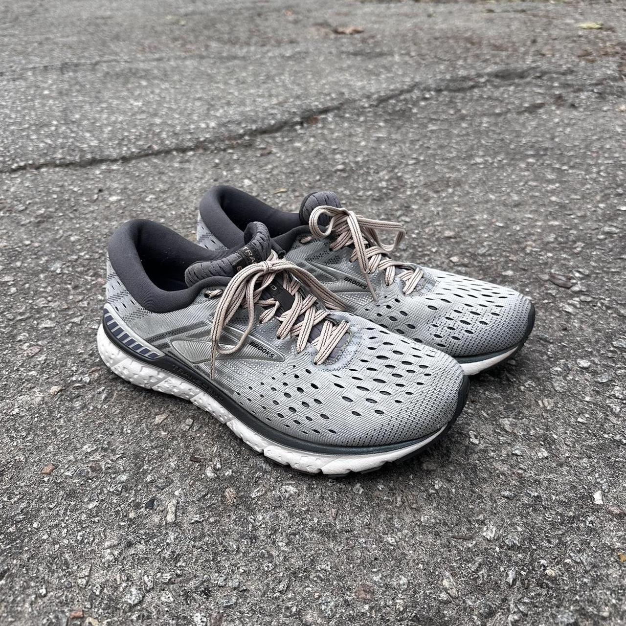 brooks transcend trainers