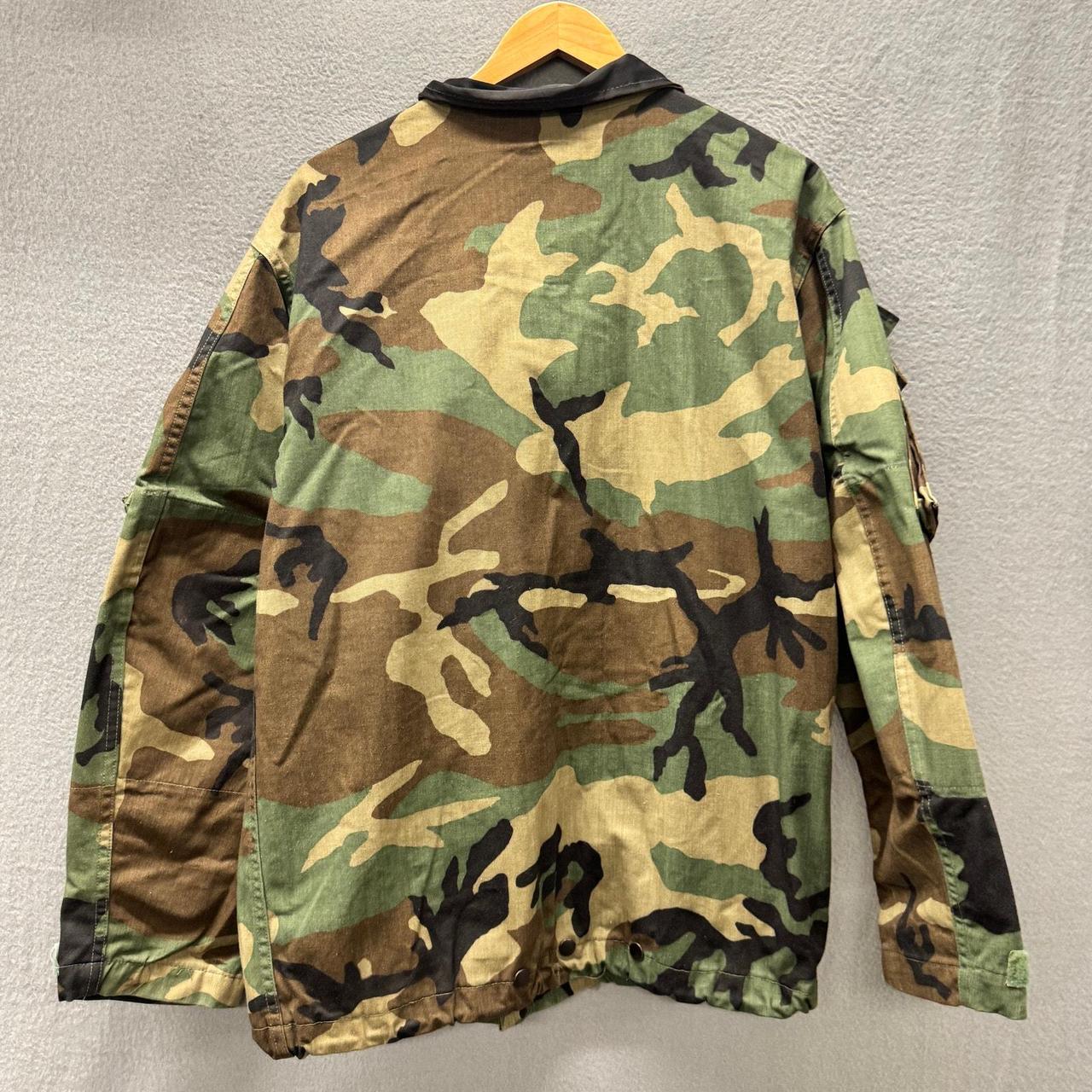 Preloved Men's Outdoors Jacket - Green/Brown - S … - image 3