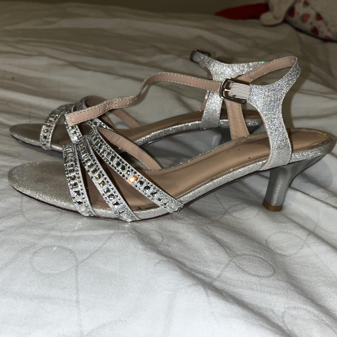 Sparkly silver hot sale kitten heels