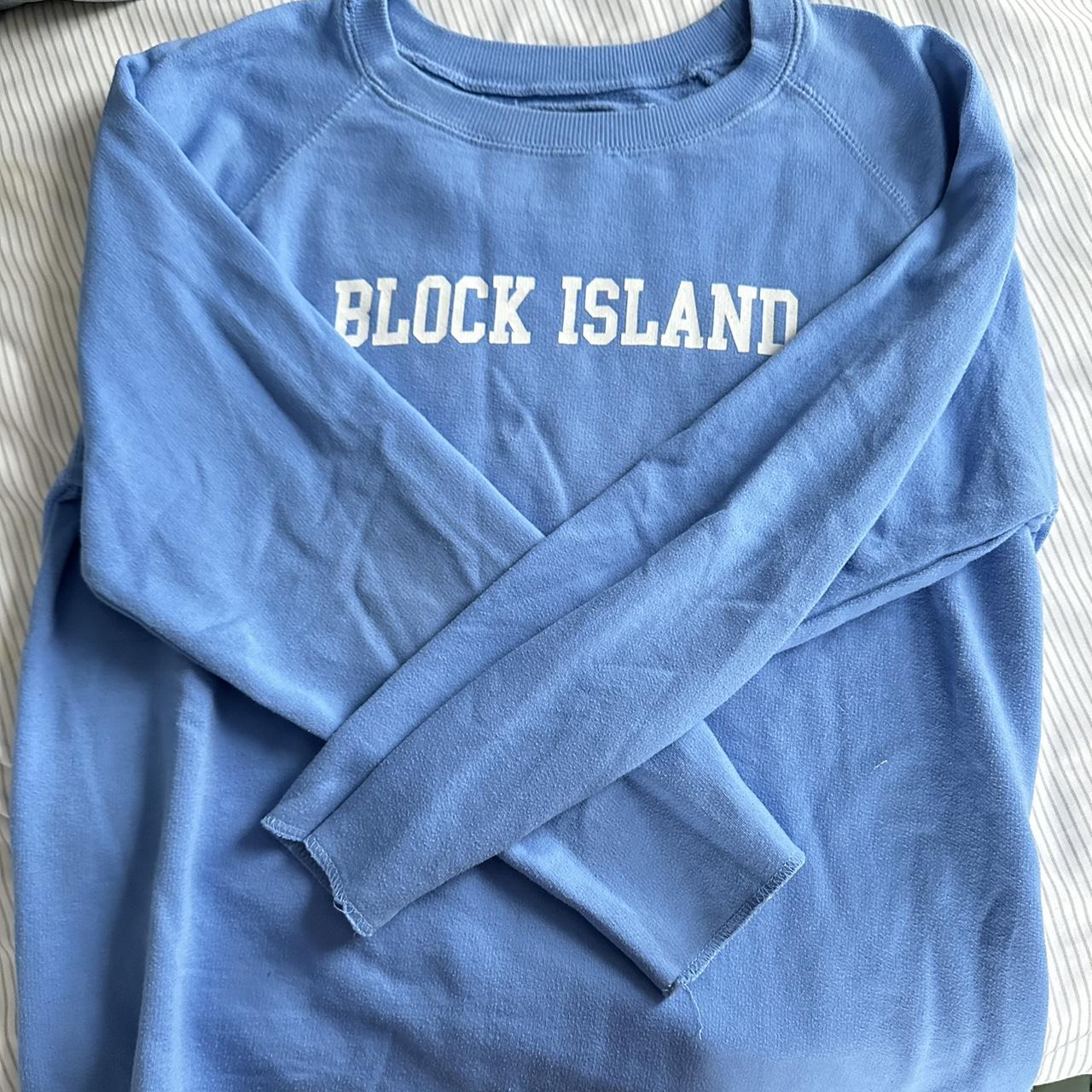 Breezin Up East Hampton Blue Split Neck Sweatshirt - Depop