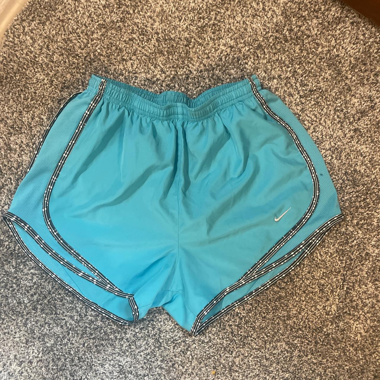 Light blue shop nike shorts womens