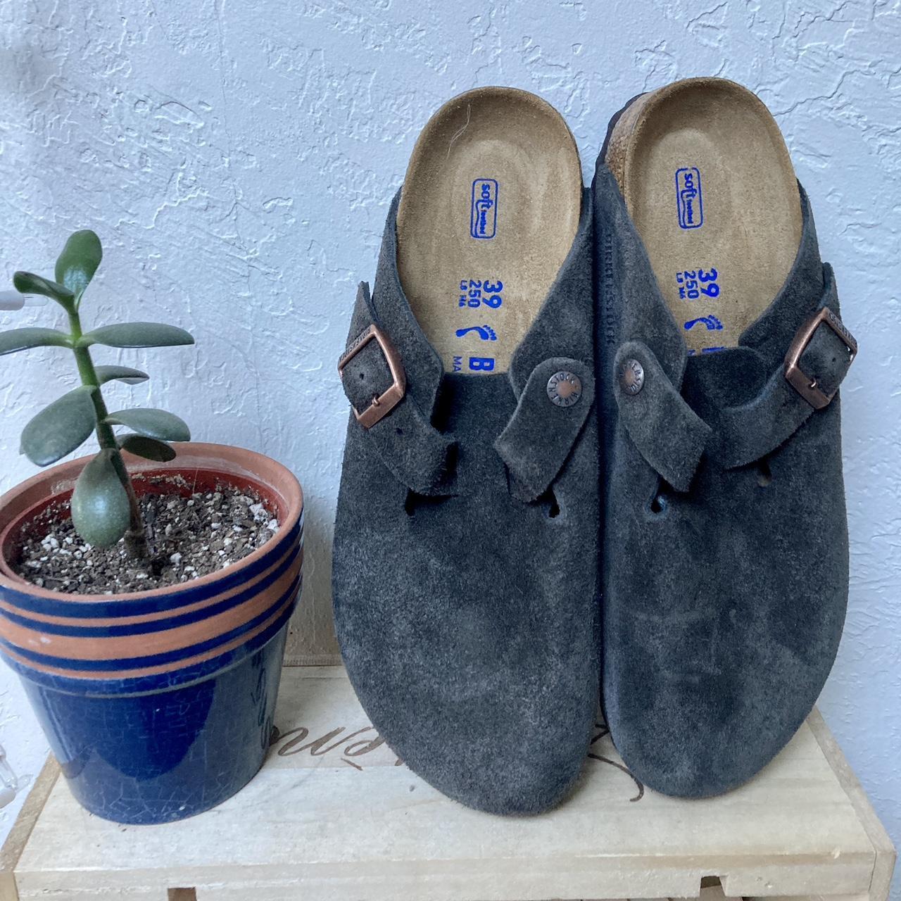 Birkenstock Women's Clogs | Depop