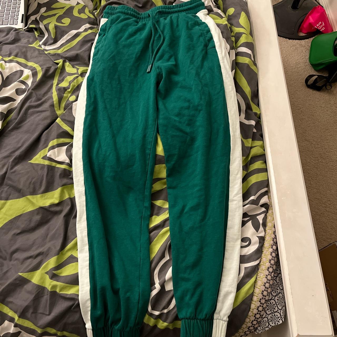 Zara Women S Green And White Joggers Tracksuits Depop