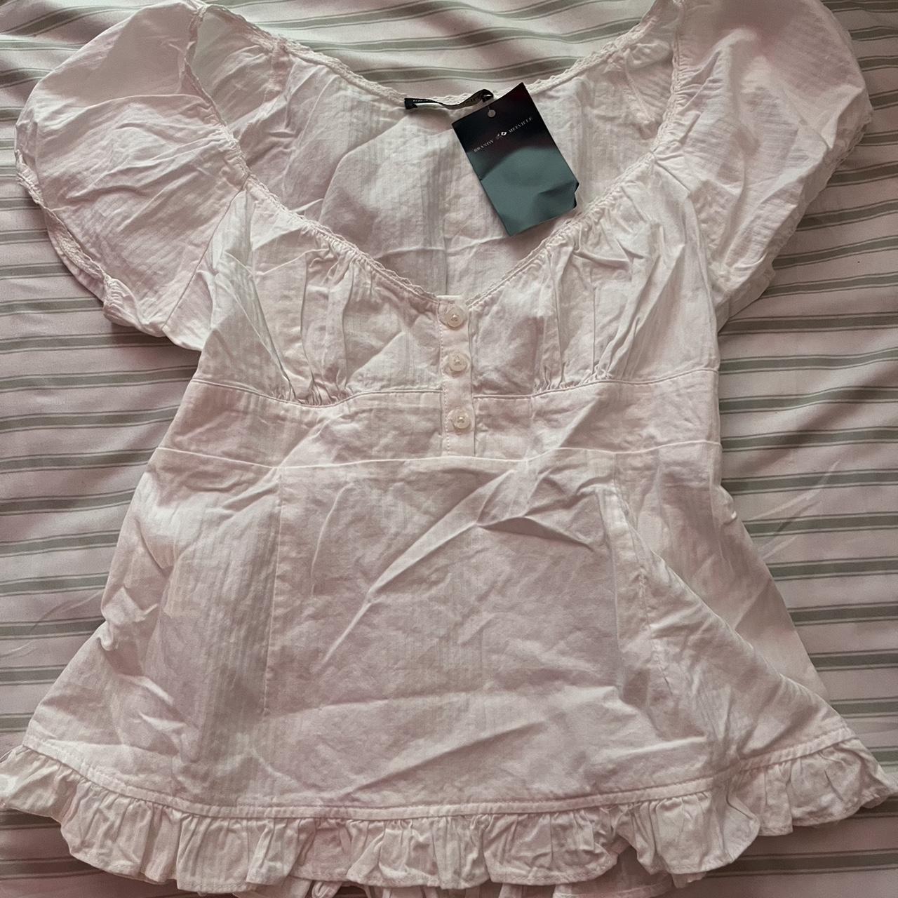 bnwt brandy melville blair ruffle top no stains or... - Depop