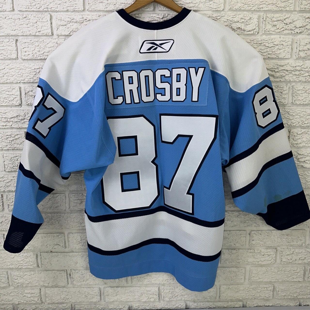 Sidney Crosby 2008 REEBOK winter CLASSIC jersey. NHL.