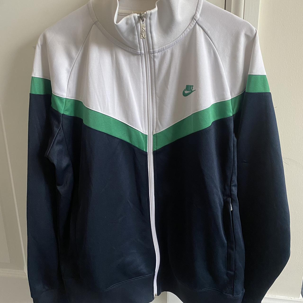 Jual Jaket Nike Eugene Nike Windrunner The Eugene Men's Depop