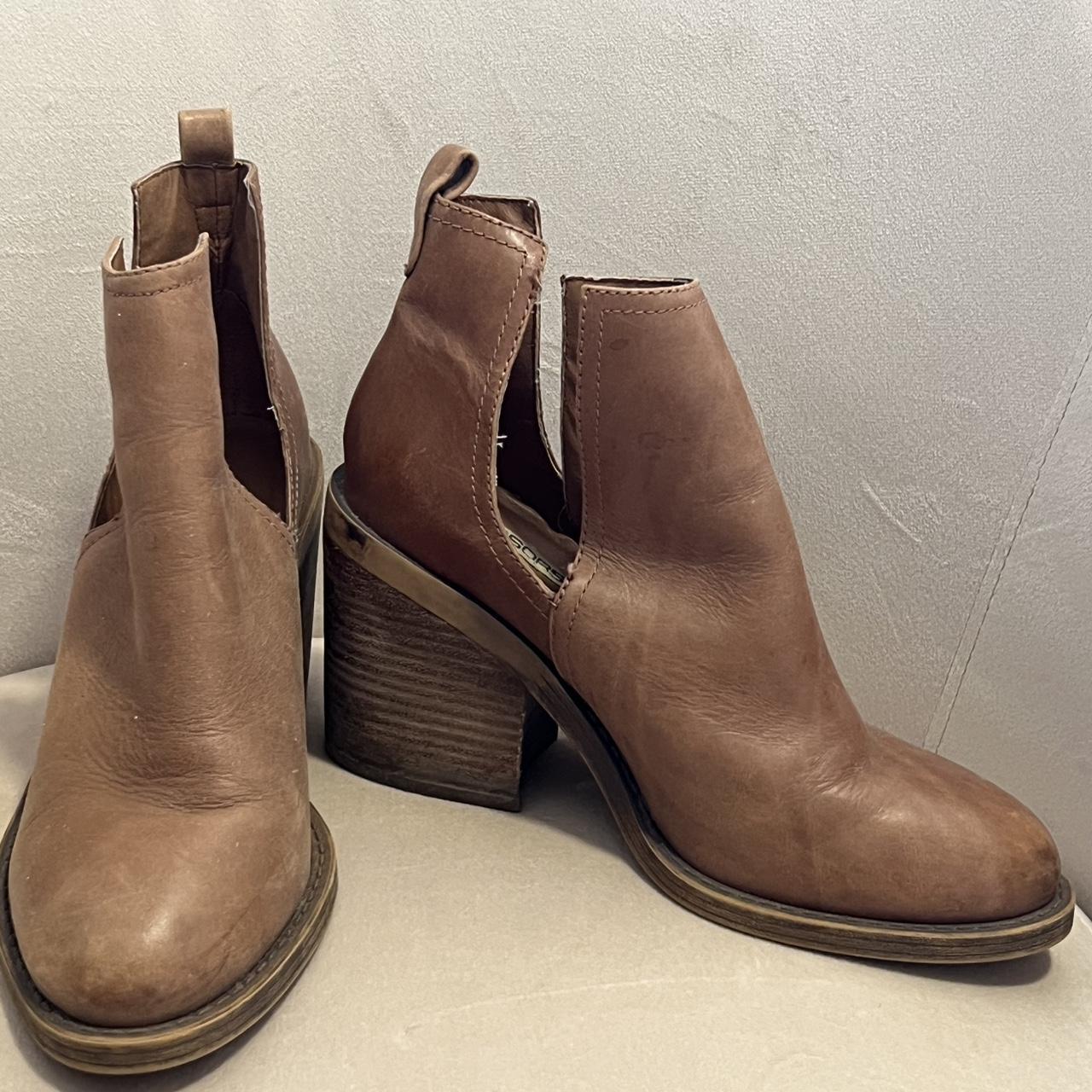 Windsor Smith Brown leather ankle boots with Depop