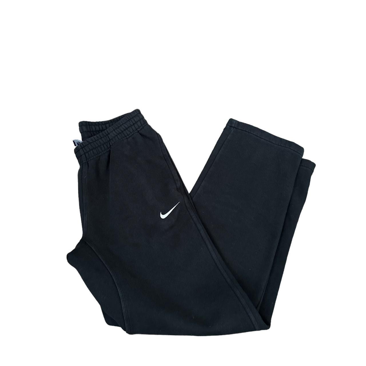 mens nike green joggers