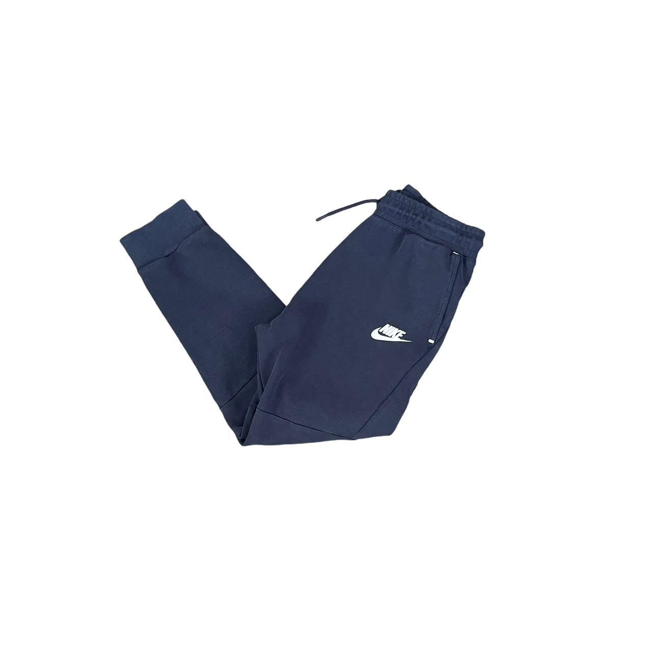 Nike modern 2024 joggers navy