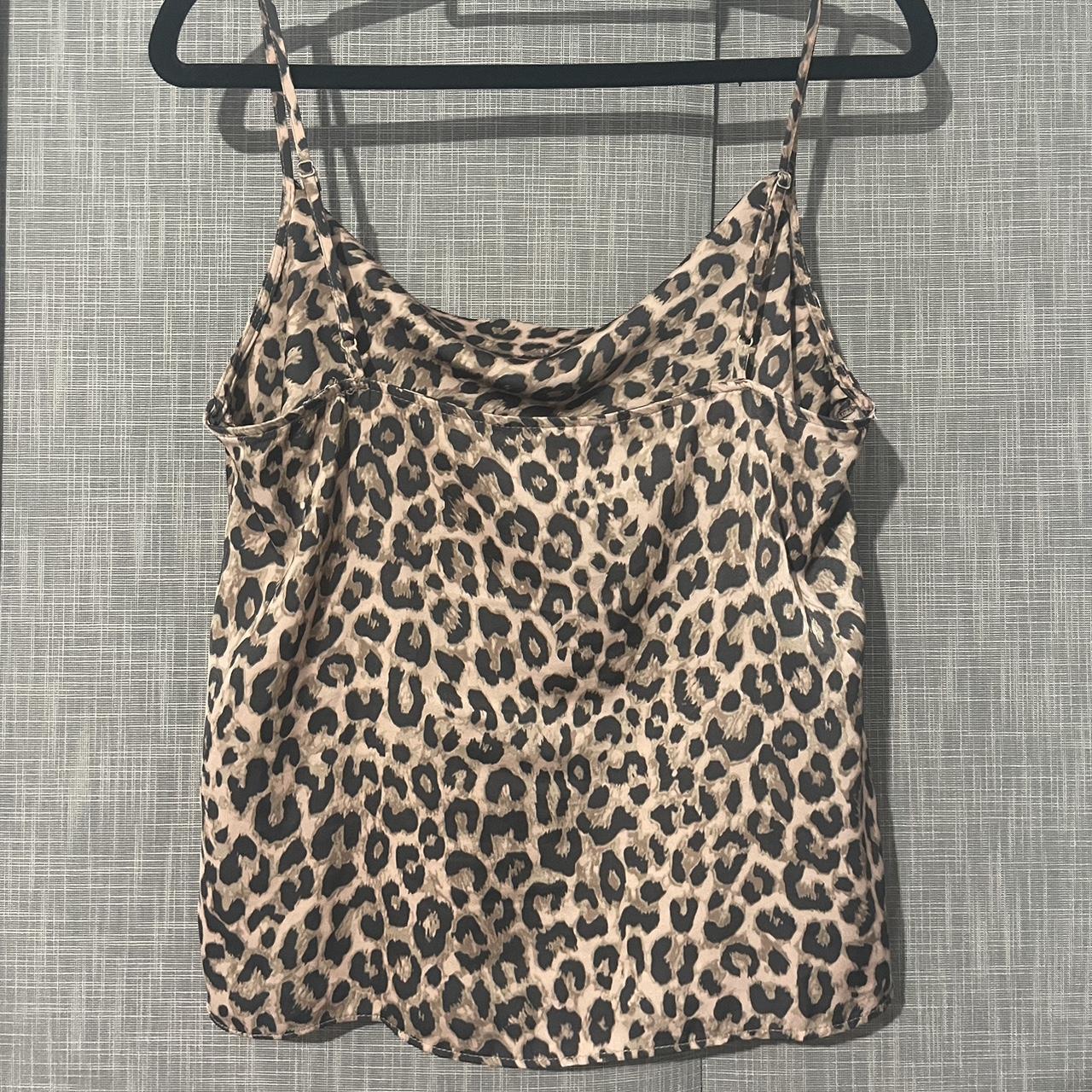 Glassons leopard singlet - Depop