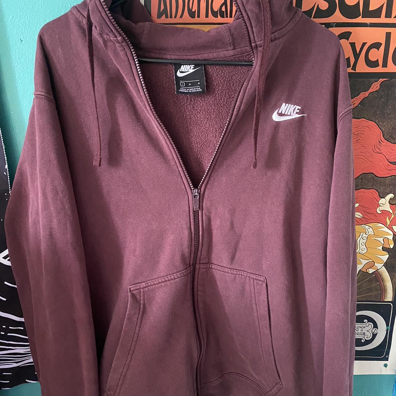 nike burgundy vest