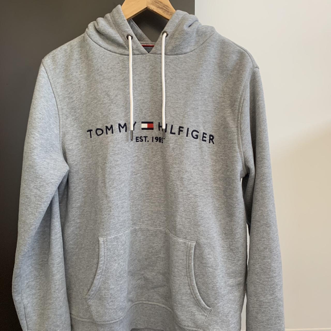 Tommy Hilfiger Grey hoodie. Slim fit, large size but... - Depop