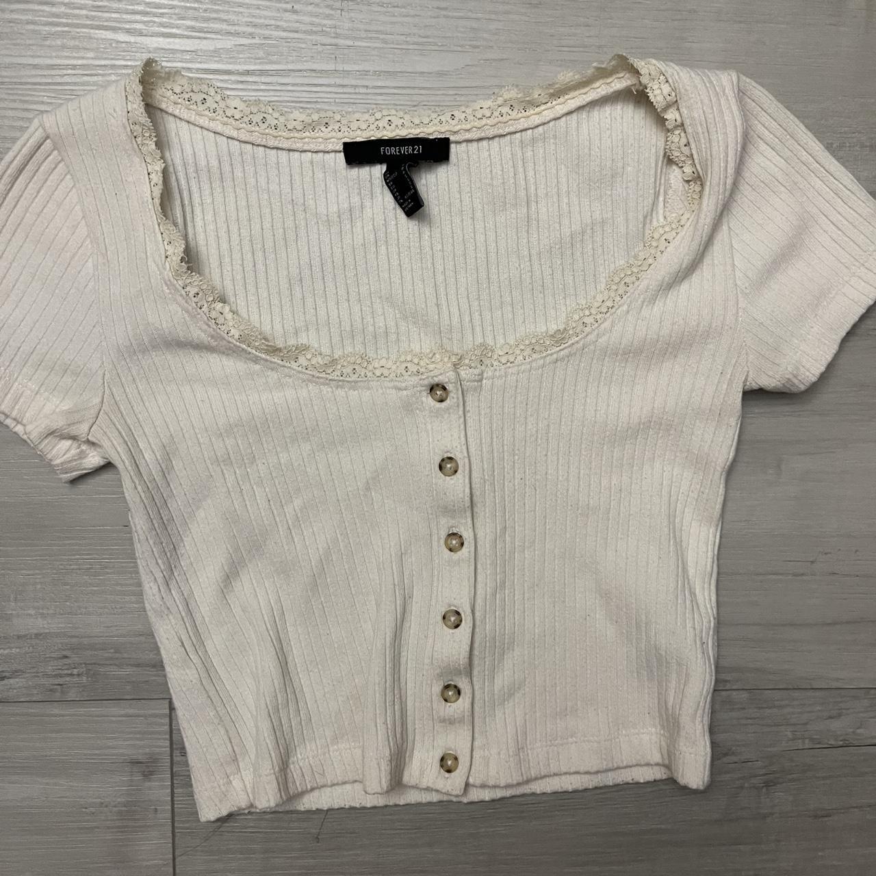 item listed by kaylaaalamm