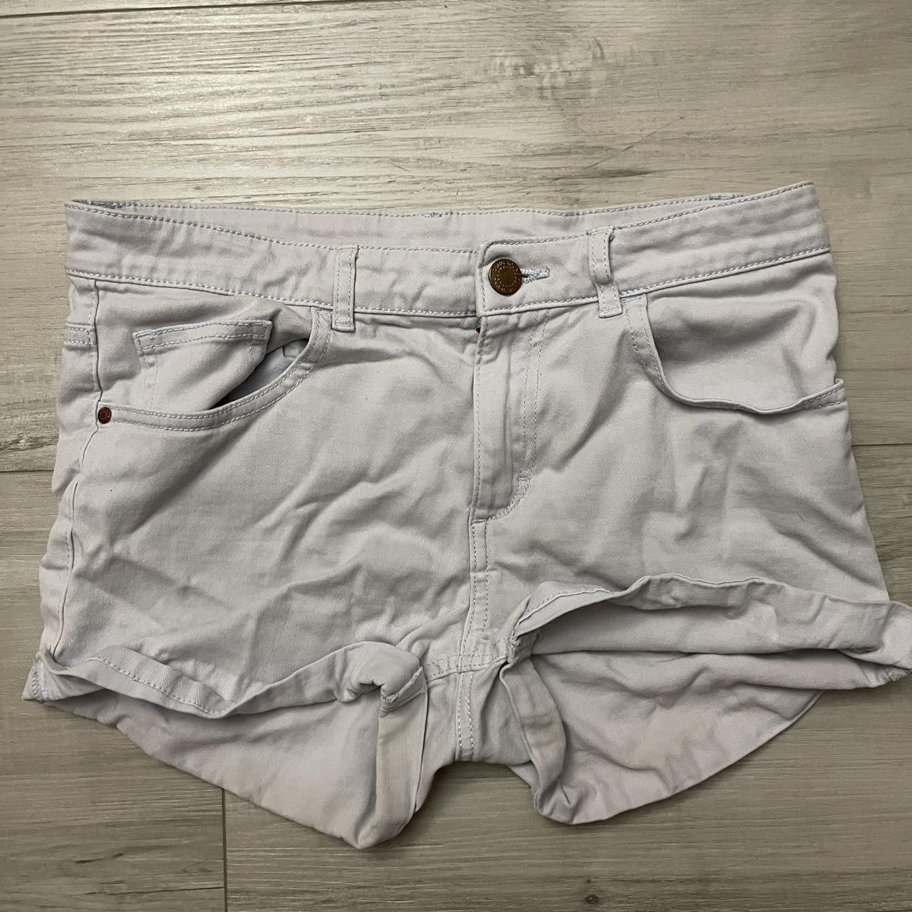 item listed by kaylaaalamm