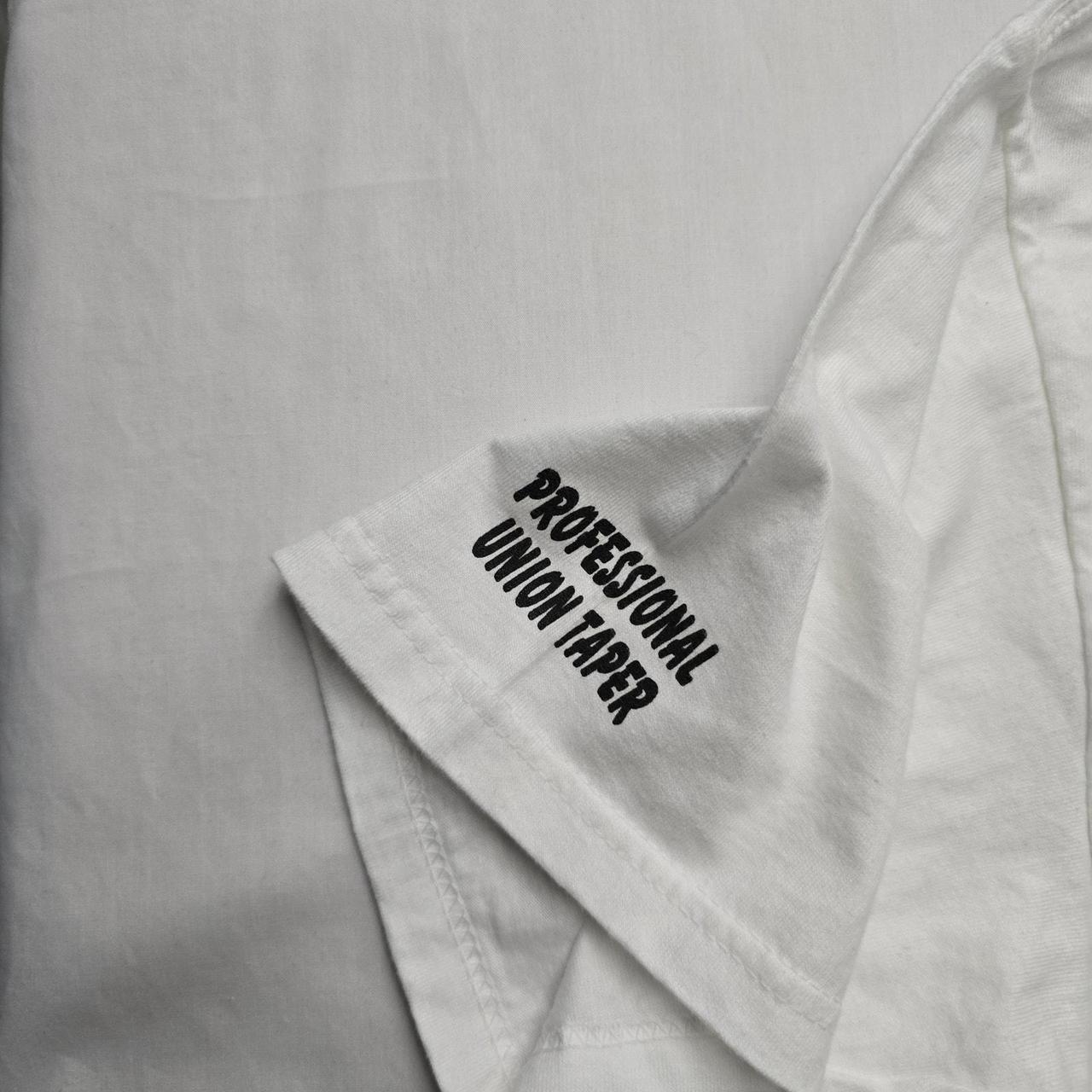 Hanes Men's T-shirt - White - L – Vintage Tapers … - image 3