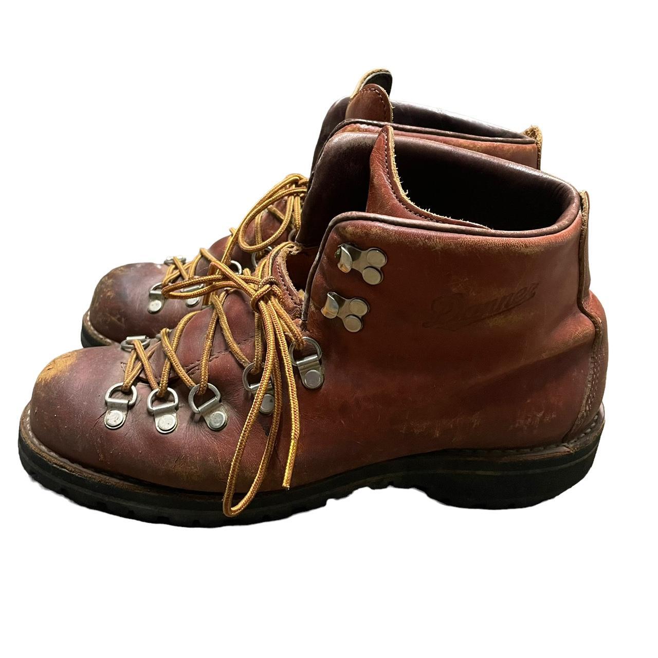 danner classic hiking boots