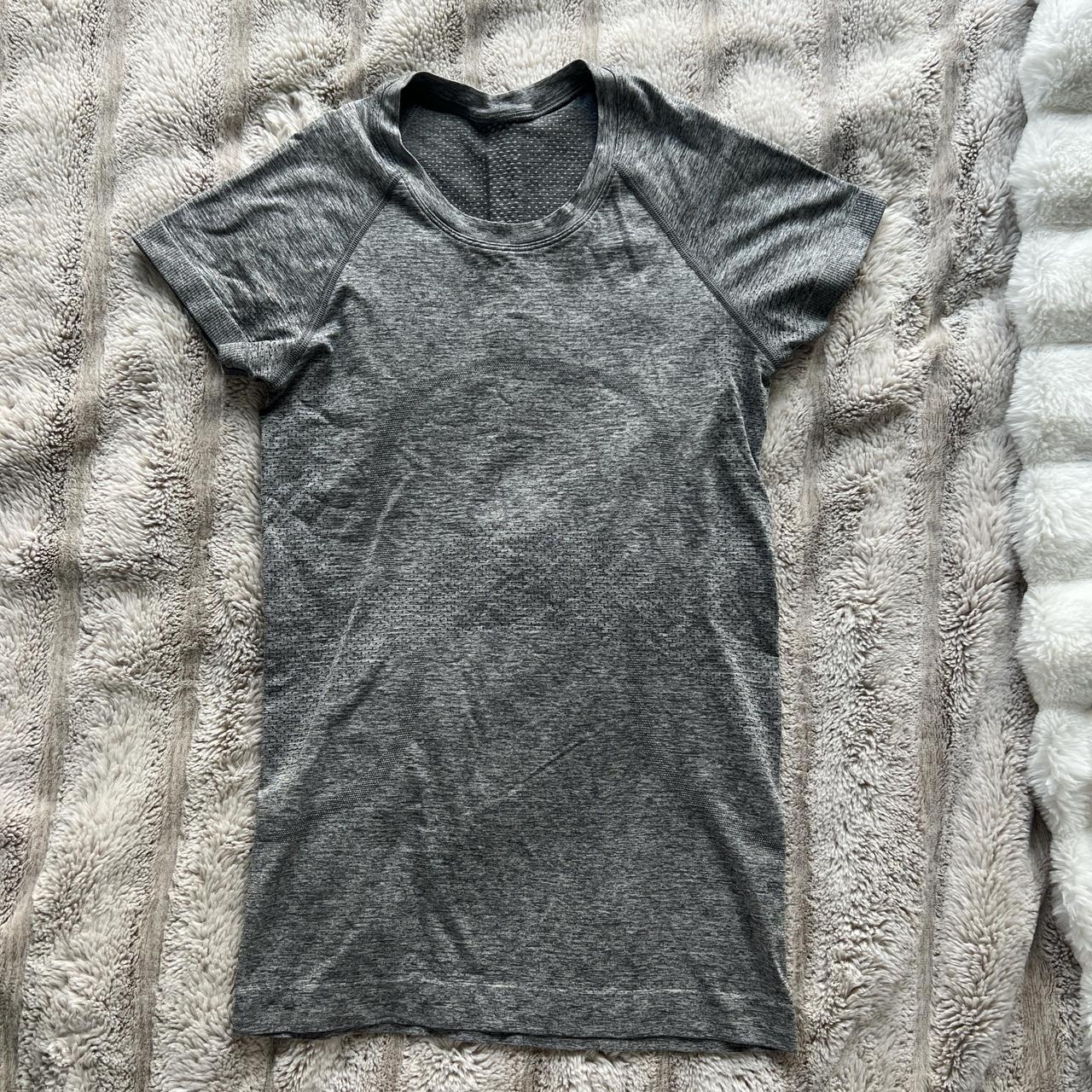 Lululemon grey swiftly tech 2.0 Race length -size 4 - Depop