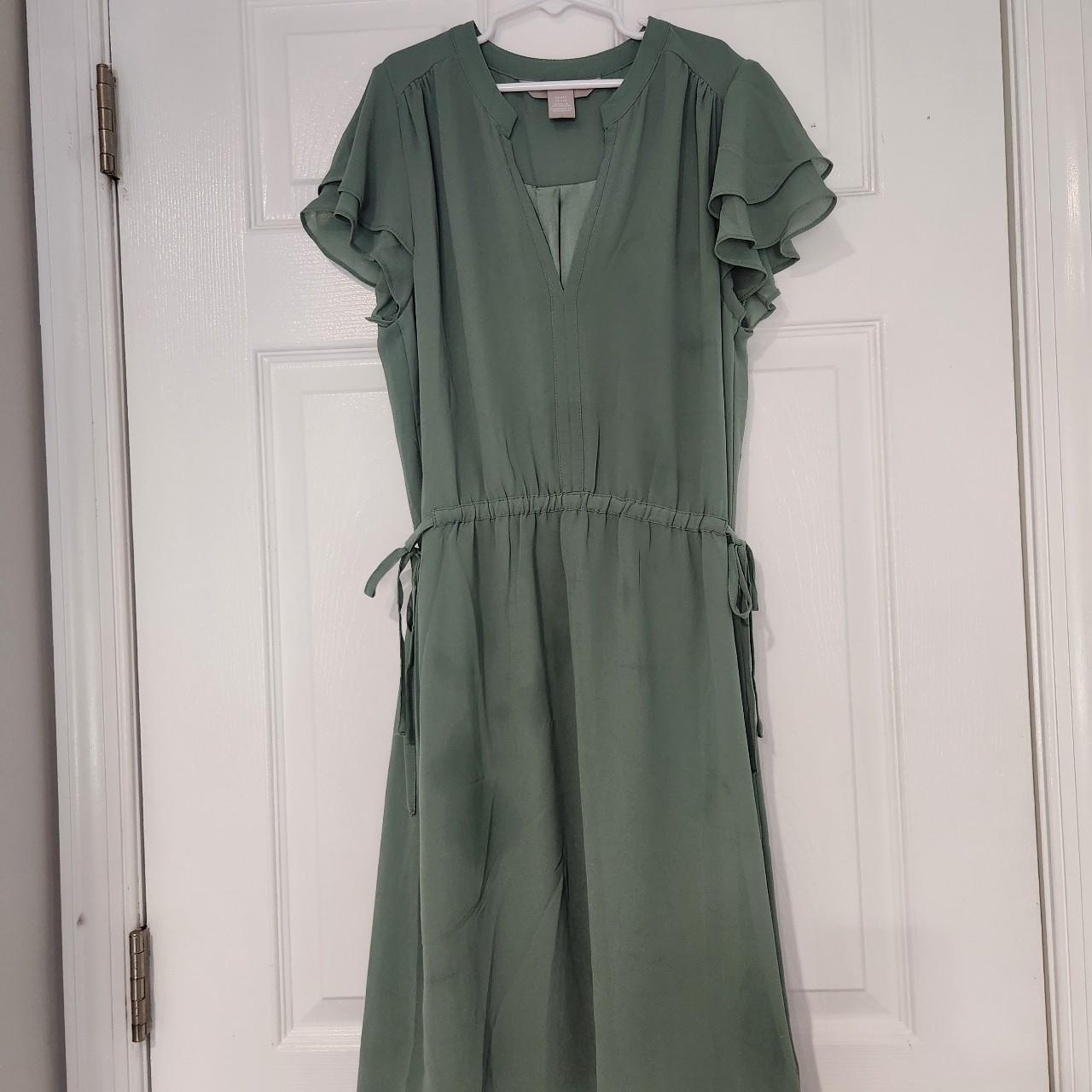 H&M Green dress with hip tie details. Loose material... - Depop